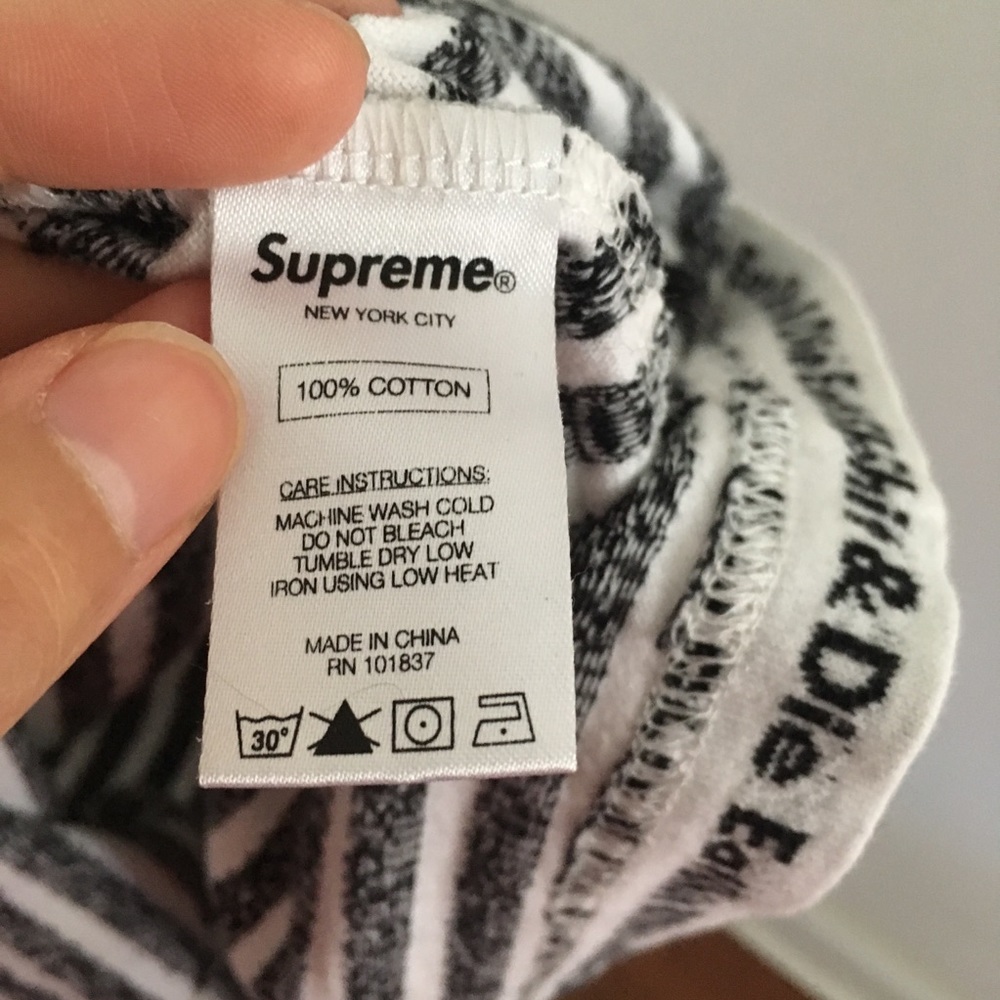SUPREME ESAD T-shirt - Picture 4 of 4